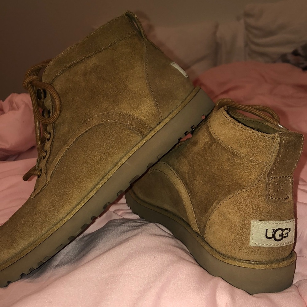 Women’s UGG shoes